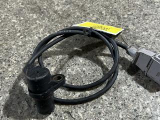 датчик коленвала Volkswagen Passat B5 [рестайлинг] (2000 - 2005), 1.8 л., Ti, AWM, бензин, 5МКПП, передний привод