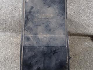 блок предохранителей Mercedes-Benz S-Класс W126 / C126 [рестайлинг] (1985 - 1991), 5.6 л., i, АКПП, купе, задний привод, 1265401150, 1265400182, 1265450240