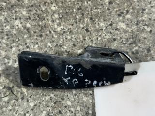 кронштейн (крепление) Mercedes-Benz S-Класс W126 / C126 [рестайлинг] (1985 - 1991), 5.6 л., i, АКПП, купе, задний привод