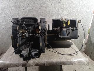 корпус отопителя (печки) Mercedes-Benz S-Класс W126 / C126 [рестайлинг] (1985 - 1991), седан