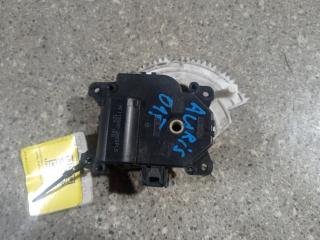 моторчик заслонки печки Toyota Auris 2 поколение (2012 - 2015), MF1138002800PLS