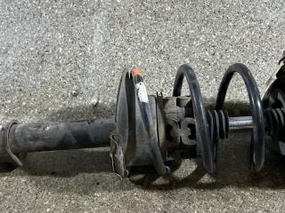 стойка передняя левая Renault Scenic 1 поколение (1996 - 1999), 1.6 л., i, бензин, 7700430760