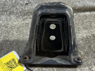 сайлентблок Mercedes-Benz S-Класс W126 / C126 [рестайлинг] (1985 - 1991), 5.6 л., i, бензин, АКПП, задний привод