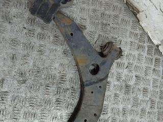 рычаг передний правый Mazda 3 BL (2008 - 2011), 1.6 л., дизель, седан