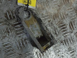 кронштейн радиатора Opel Vectra C (2002 - 2005), 13140216