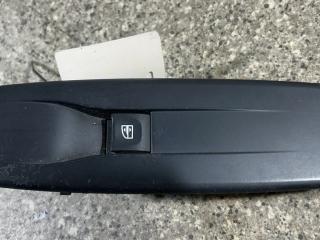 кнопка стеклоподъемника двери Renault Laguna 3 поколение (2007 - 2012)