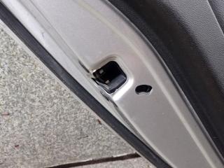 замок двери задней левой Renault Laguna 3 поколение (2007 - 2012), универсал