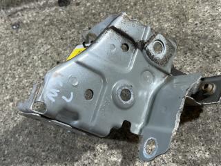 крепление ( кронштейн ) крыла Renault Megane 3 поколение (2008 - 2014), универсал, 6256102E