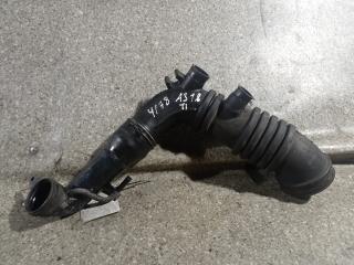 патрубок воздушного фильтра Audi A3 8L (1996 - 2000), 1.8 л., Ti, AGU, бензин, 5МКПП, передний привод, 06A133356B