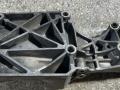 кронштейн генератора Volkswagen Caddy 3 поколение (2004 - 2010), 1.9 л., TDi, BLS, дизель, МКПП, 038903143AF - фото №4