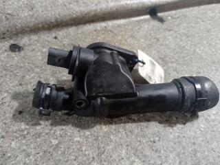 фланец (тройник) системы охлаждения Volkswagen Caddy 3 поколение (2004 - 2010), 1.9 л., TDi, BLS, дизель, МКПП, 03G121132B