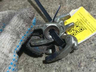 крепление форсунки Renault Laguna 3 поколение (2007 - 2012), 1.5 л., DCi, K9K 780, дизель, 6МКПП