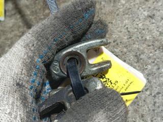 крепление форсунки Renault Laguna 3 поколение (2007 - 2012), 1.5 л., DCi, K9K 780, дизель, 6МКПП