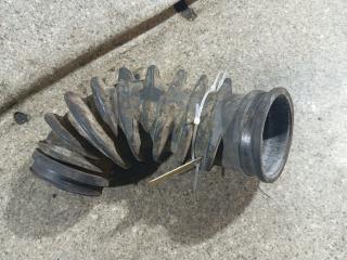 патрубок воздушного фильтра Mercedes-Benz E-Класс W124 [рестайлинг] (1987 - 1993), 3.0 л., D, OM 606.910, дизель, АКПП, задний привод, A6060940009