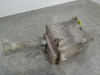 бачок омывателя Nissan Maxima A32 1998