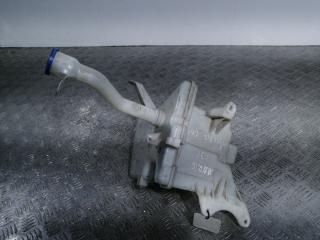 бачок омывателя Toyota Auris 1 поколение 2009