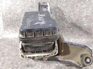 блок ABS Toyota RAV4 2 поколение (XA20) 2003