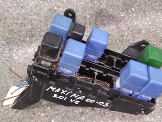 блок предохранителей Nissan Maxima A33 2002