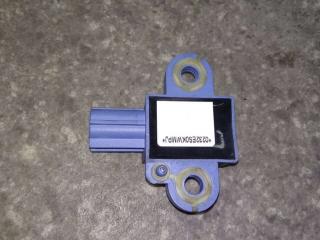 датчик удара Volkswagen Golf 5 поколение (2003 - 2009), 1K0955557A