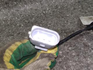 датчик коленвала Volkswagen Golf 5 поколение 2006