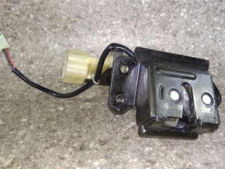 замок багажника Mazda Premacy CP [рестайлинг] 2002