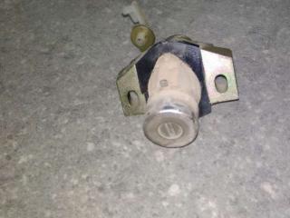 замок багажника Subaru Outback 2 поколение 2001