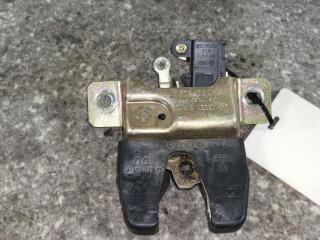 замок багажника Volkswagen Passat B4 1995