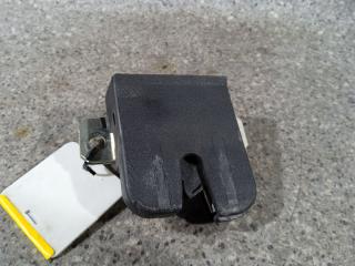 замок багажника Volkswagen Polo 4 поколение 2003