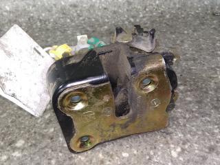 замок двери задней левой Chrysler PT Cruiser 1 поколение 2005