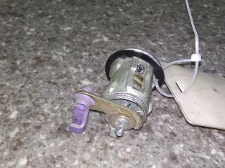 замок двери передней правой Chrysler PT Cruiser 1 поколение 2005