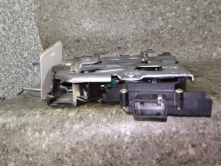 замок двери сдвижной Chrysler Voyager 3 поколение 1999, 4717276