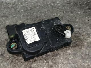 замок двери передней левой Hyundai Sonata EF 2000