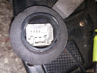 замок двери передней левой Lexus RX 2 поколение 2006