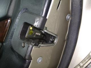 замок двери задней правой Mercedes-Benz S-Класс W140/C140 [рестайлинг] 1995