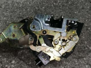 замок двери задней левой Mercedes-Benz S-Класс W140/C140 [рестайлинг] 1995