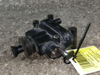 замок двери передней левой Mercedes-Benz E-Класс W124 [рестайлинг] 1990