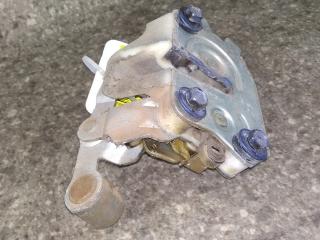 замок двери задней правой Mitsubishi Space Gear 1 поколение [рестайлинг] 2000