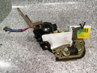 замок двери задней левой Toyota Carina T190 1995