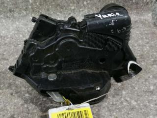 замок двери передней левой Toyota Yaris XP9 2009