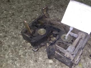 замок двери задней левой Volkswagen Golf 2 поколение 1988