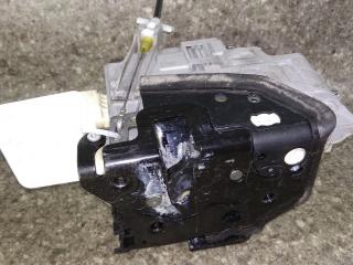 замок двери передней правой Volkswagen Passat B6 2008
