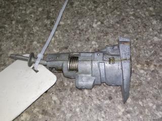 замок двери Volkswagen Passat B6 2008