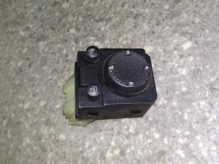 кнопка (выключатель) Volkswagen Golf 3 поколение 1994