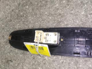 кнопка стеклоподъемника двери Hyundai Elantra XD [рестайлинг] 2003