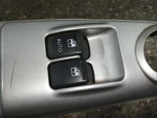 блок управления стеклоподъемниками Hyundai Getz 1 поколение [рестайлинг] 2006, 93570-1C010