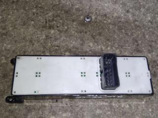 кнопка стеклоподъемника двери Kia Rio 2 поколение 2008