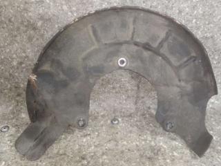 защитный кожух тормозного механизма Skoda Roomster 1 поколение 2008