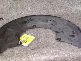 защитный кожух тормозного механизма Volkswagen Passat B6 2008