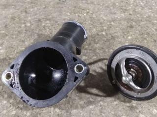 корпус термостата Toyota Auris 1 поколение 2009