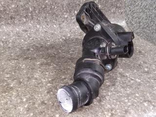 корпус термостата Volkswagen Golf 5 поколение 2006